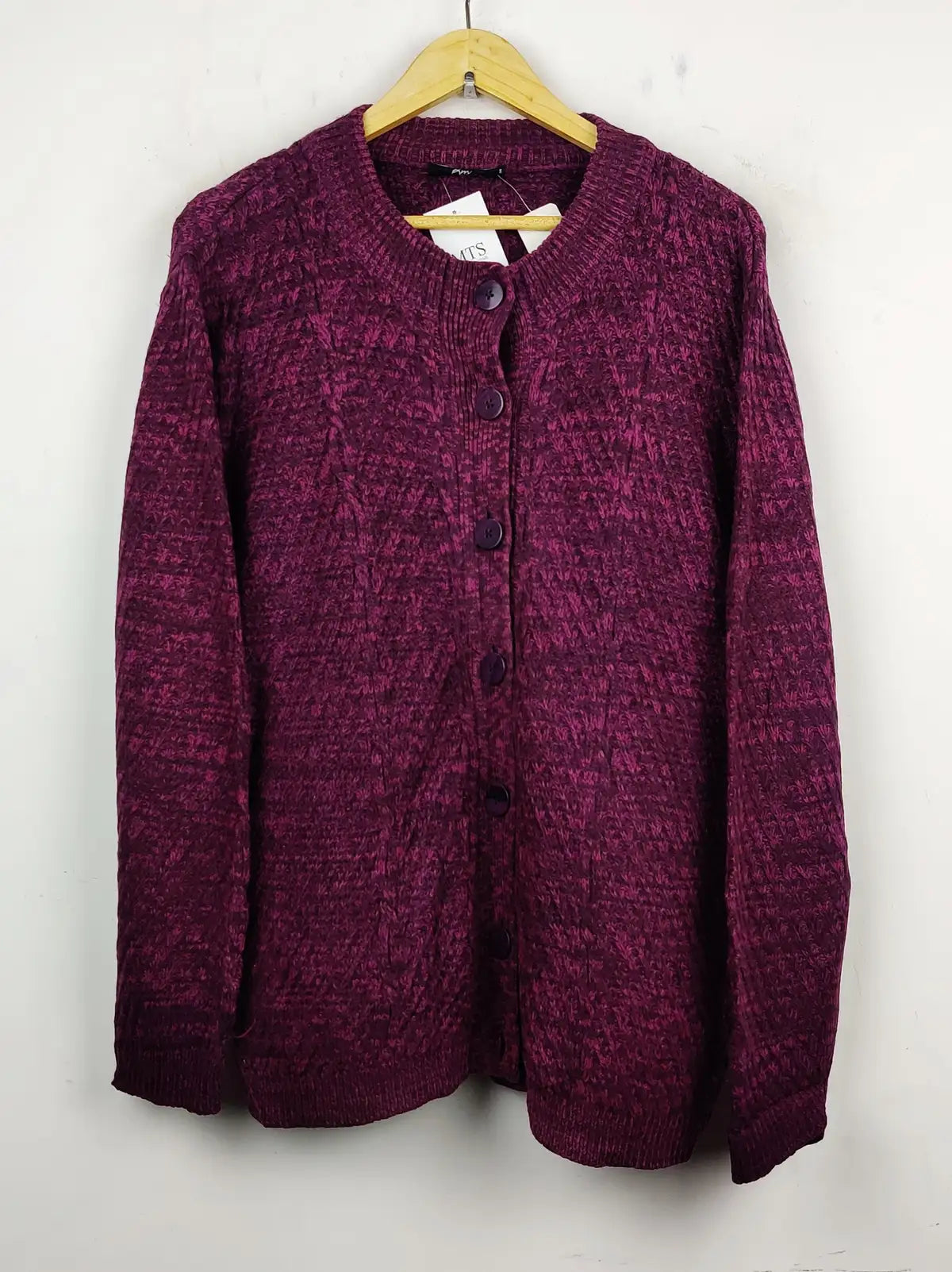 Buy online pre-used pre-loved 100% authentic & Original branded Bm Collections (LS-7759) available in Pakistan. Top international brands avilable.