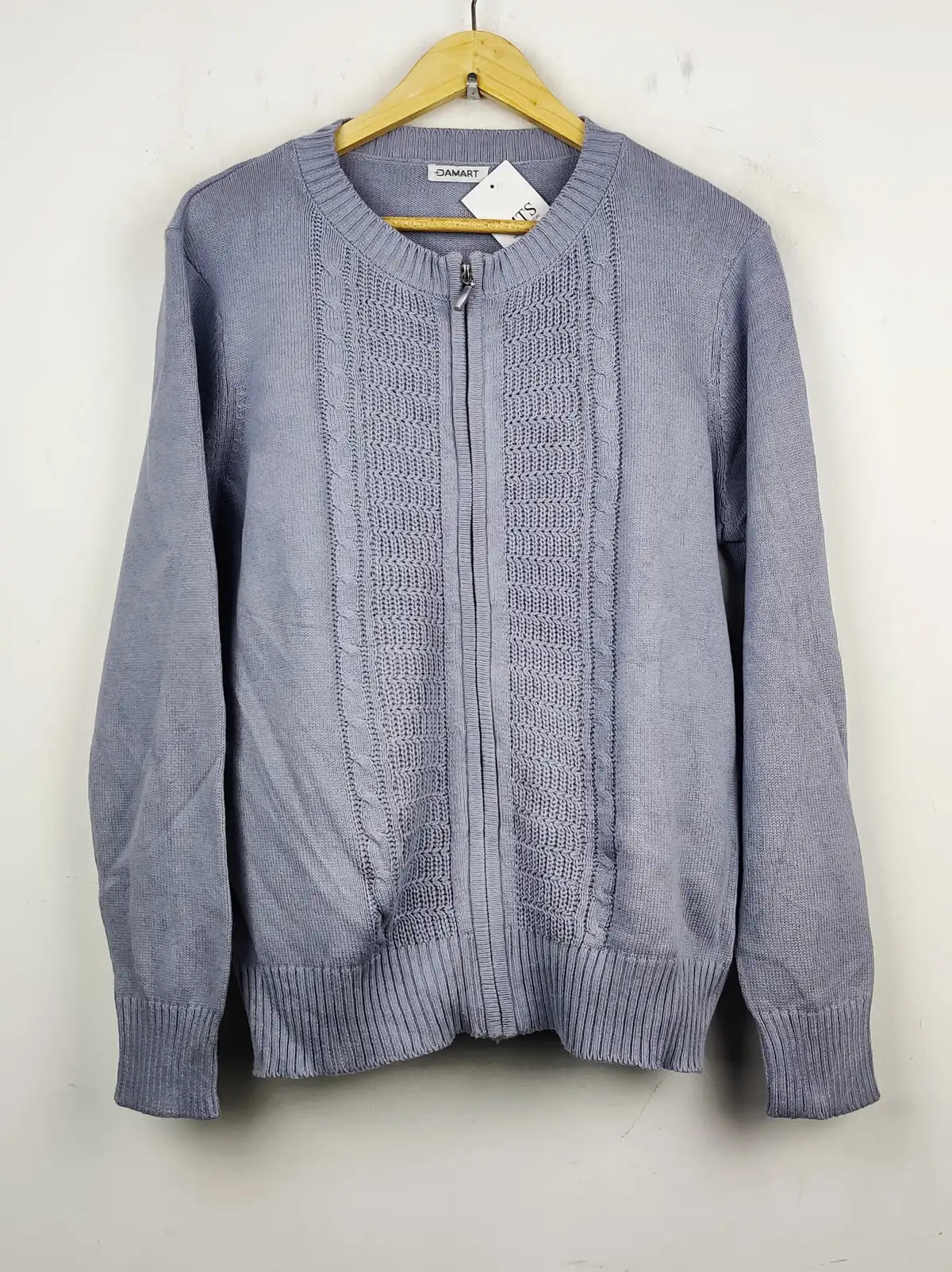 Buy online pre-used pre-loved 100% authentic & Original branded Damart (LS-7761) available in Pakistan. Top international brands avilable.