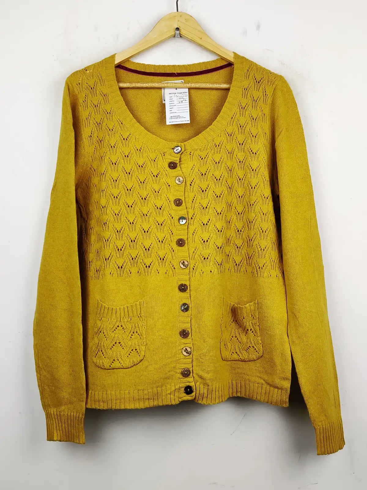 Buy online pre-used pre-loved 100% authentic & Original branded Mistral (LS-7771) available in Pakistan. Top international brands avilable.