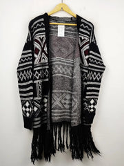 Buy online pre-used pre-loved 100% authentic & Original branded Primark (LS-7784) available in Pakistan. Top international brands avilable.