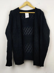 Buy online pre-used pre-loved 100% authentic & Original branded Unknown Brand (LS-7795) available in Pakistan. Top international brands avilable.
