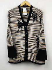 Buy online pre-used pre-loved 100% authentic & Original branded Unknown Brand (LS-7799) available in Pakistan. Top international brands avilable.