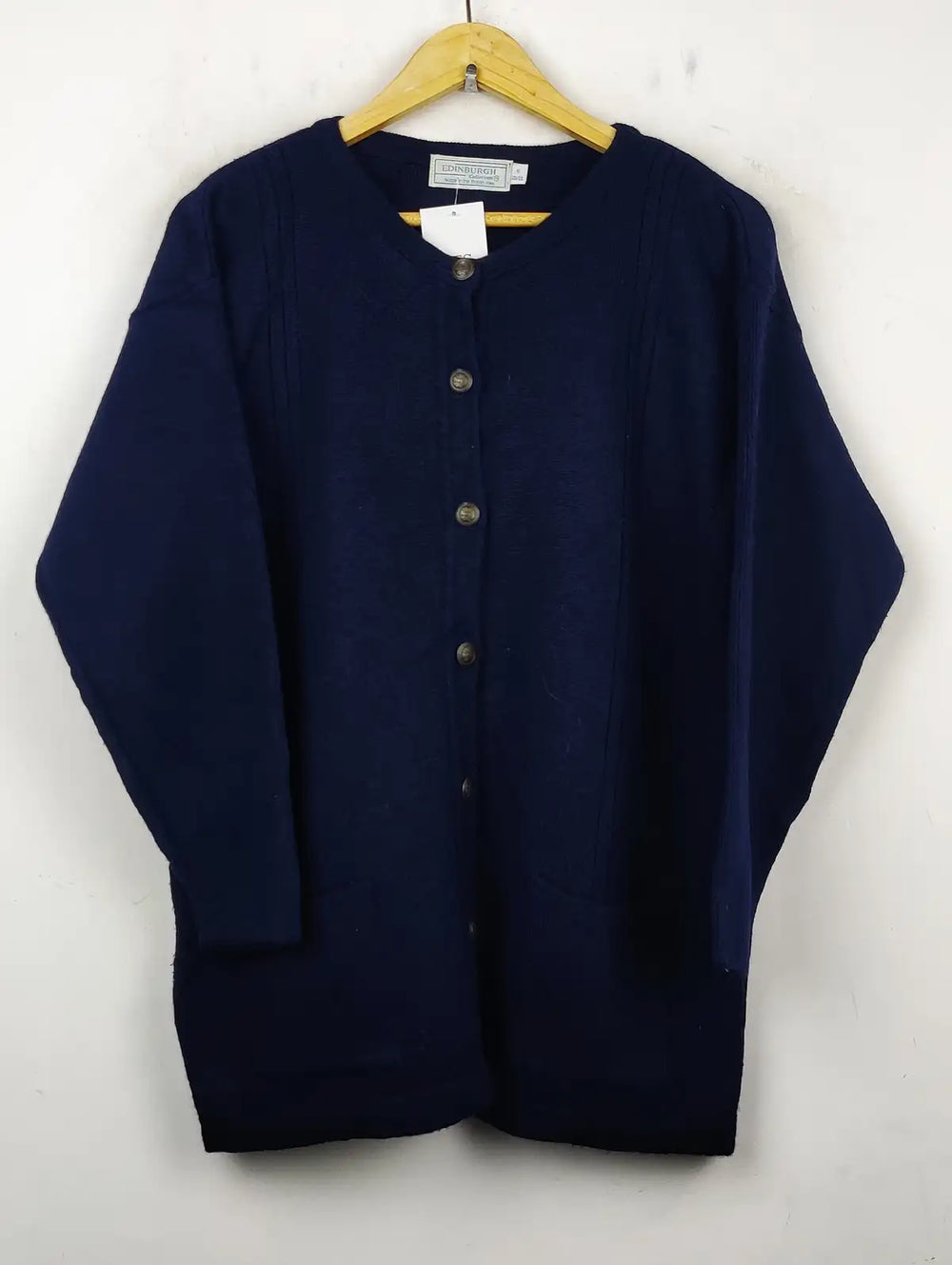 Buy online pre-used pre-loved 100% authentic & Original branded Edinburgh (LS-7817) available in Pakistan. Top international brands avilable.
