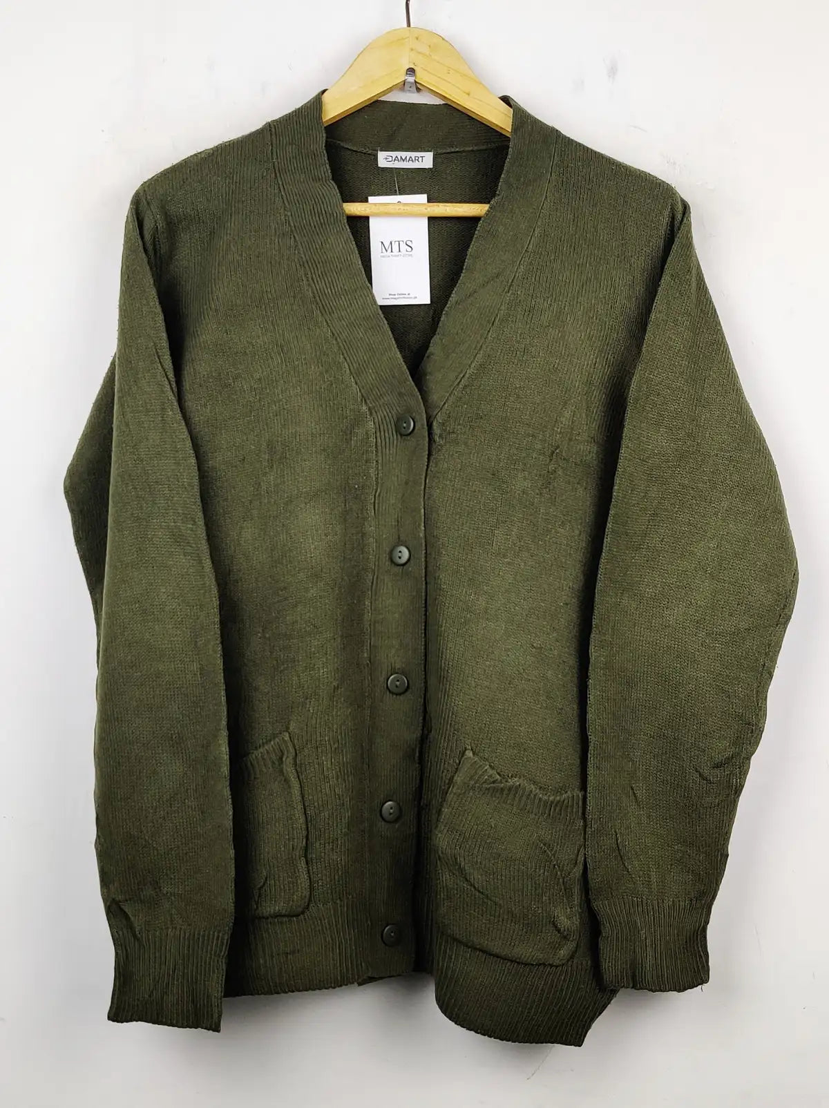 Buy online pre-used pre-loved 100% authentic & Original branded Damart (LS-7862) available in Pakistan. Top international brands avilable.