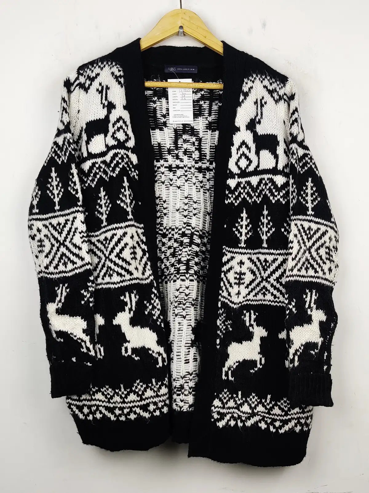 Buy online pre-used pre-loved 100% authentic & Original branded Marks & Spencer (LS-7865) available in Pakistan. Top international brands avilable.