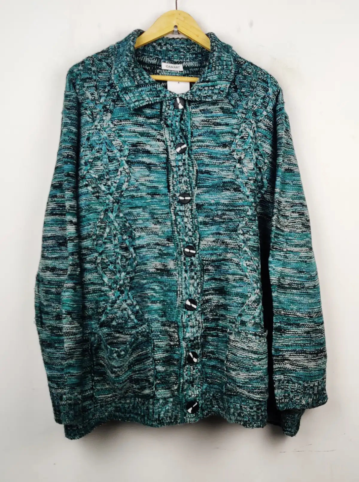 Buy online pre-used pre-loved 100% authentic & Original branded D'Mart (LS-7866) available in Pakistan. Top international brands avilable.