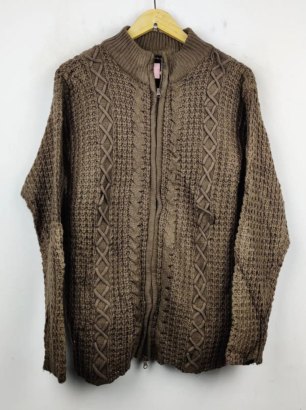 Buy online pre-used pre-loved 100% authentic & Original branded Donna Lewis (LS-7869) available in Pakistan. Top international brands avilable.