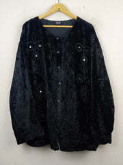 Buy online pre-used pre-loved 100% authentic & Original branded Her Style (LS-7903) available in Pakistan. Top international brands avilable.