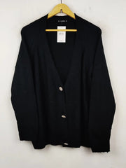 Buy online pre-used pre-loved 100% authentic & Original branded Dunnes Stores (LS-7950) available in Pakistan. Top international brands avilable.