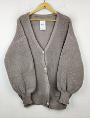Buy online pre-used pre-loved 100% authentic & Original branded Shein (LS-7964) available in Pakistan. Top international brands avilable.