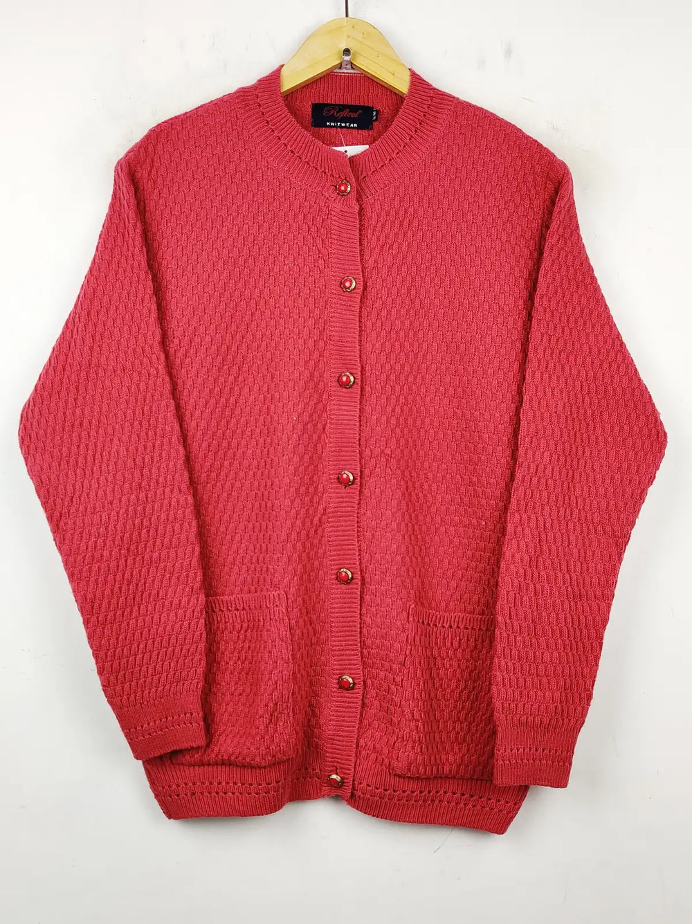 Buy online pre-used pre-loved 100% authentic & Original branded Reflect Knitwear (LS-7967) available in Pakistan. Top international brands avilable.
