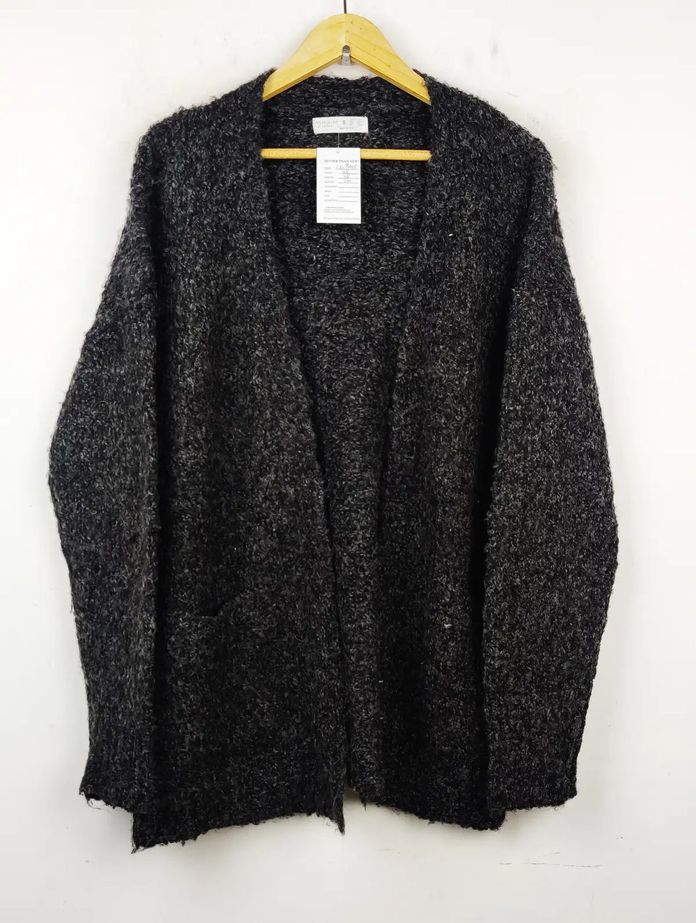 Buy online pre-used pre-loved 100% authentic & Original branded Primark (LS-8015) available in Pakistan. Top international brands avilable.