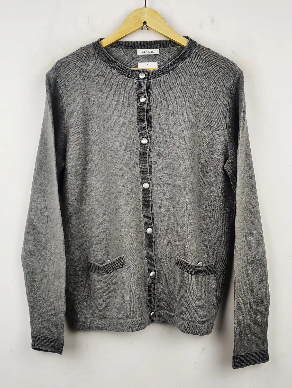 Buy online pre-used pre-loved 100% authentic & Original branded Marks & Spencer (LS-8093) available in Pakistan. Top international brands avilable.