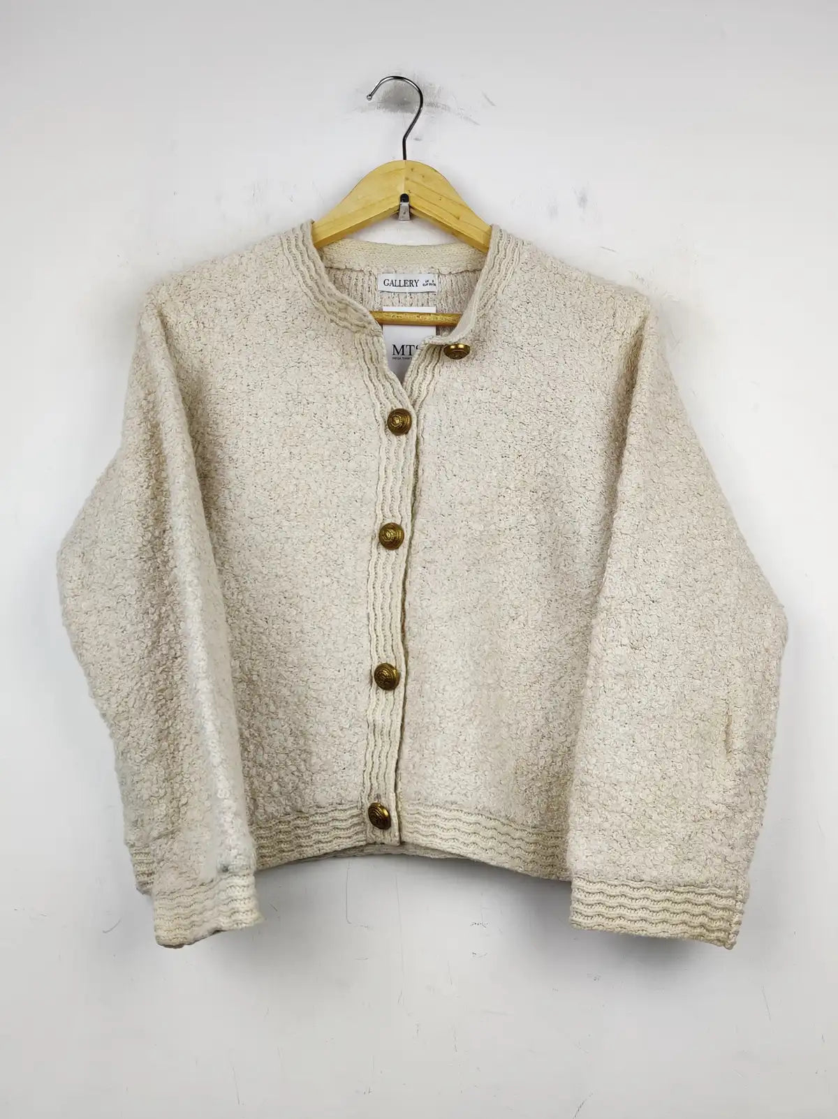 Gallery (LS-8249)