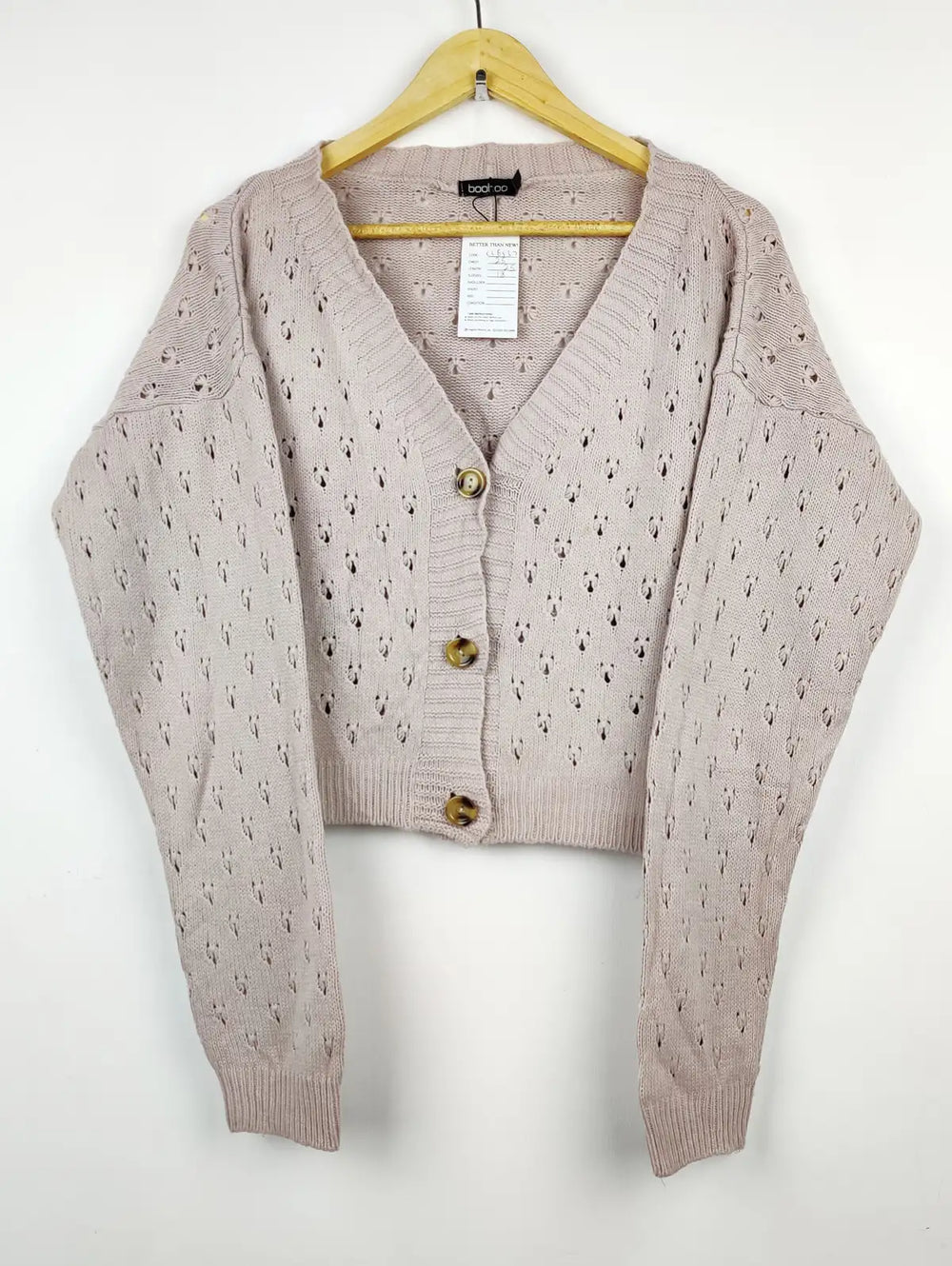 Buy online pre-used pre-loved 100% authentic & Original branded Boohoo (LS-8537) available in Pakistan. Top international brands avilable.