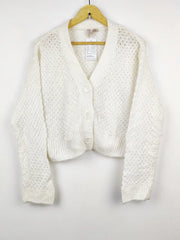 Buy online pre-used pre-loved 100% authentic & Original branded H&M (LS-8553) available in Pakistan. Top international brands avilable.