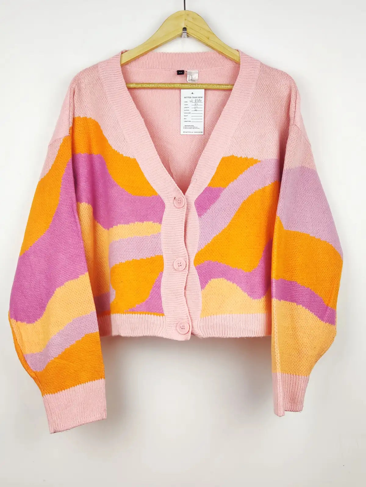 Buy online pre-used pre-loved 100% authentic & Original branded H&M (LS-8580) available in Pakistan. Top international brands avilable.