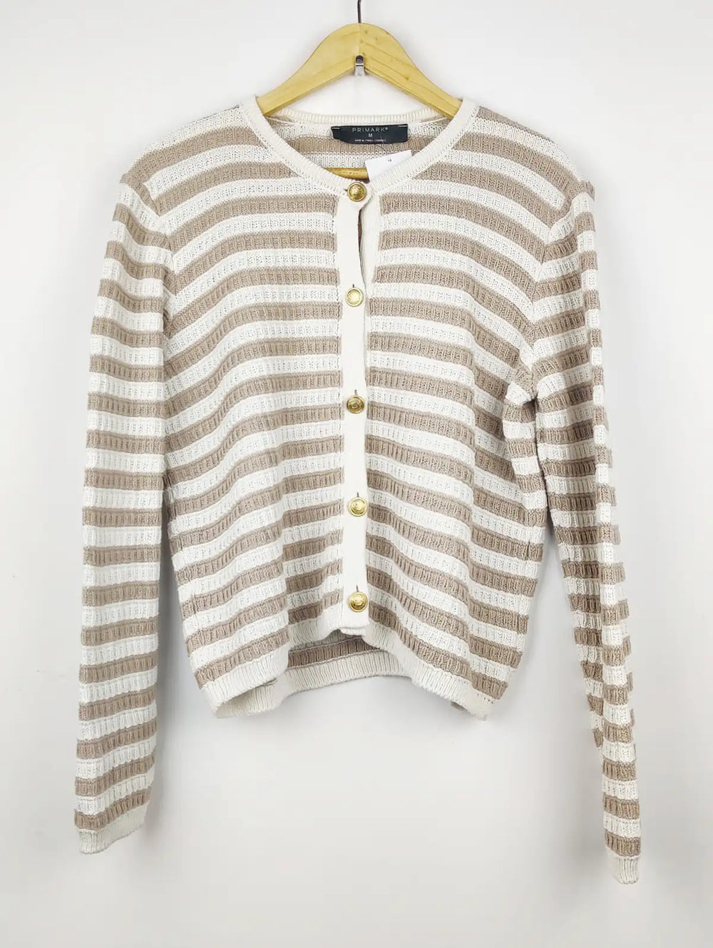 Buy online pre-used pre-loved 100% authentic & Original branded Primark (LS-8598) available in Pakistan. Top international brands avilable.