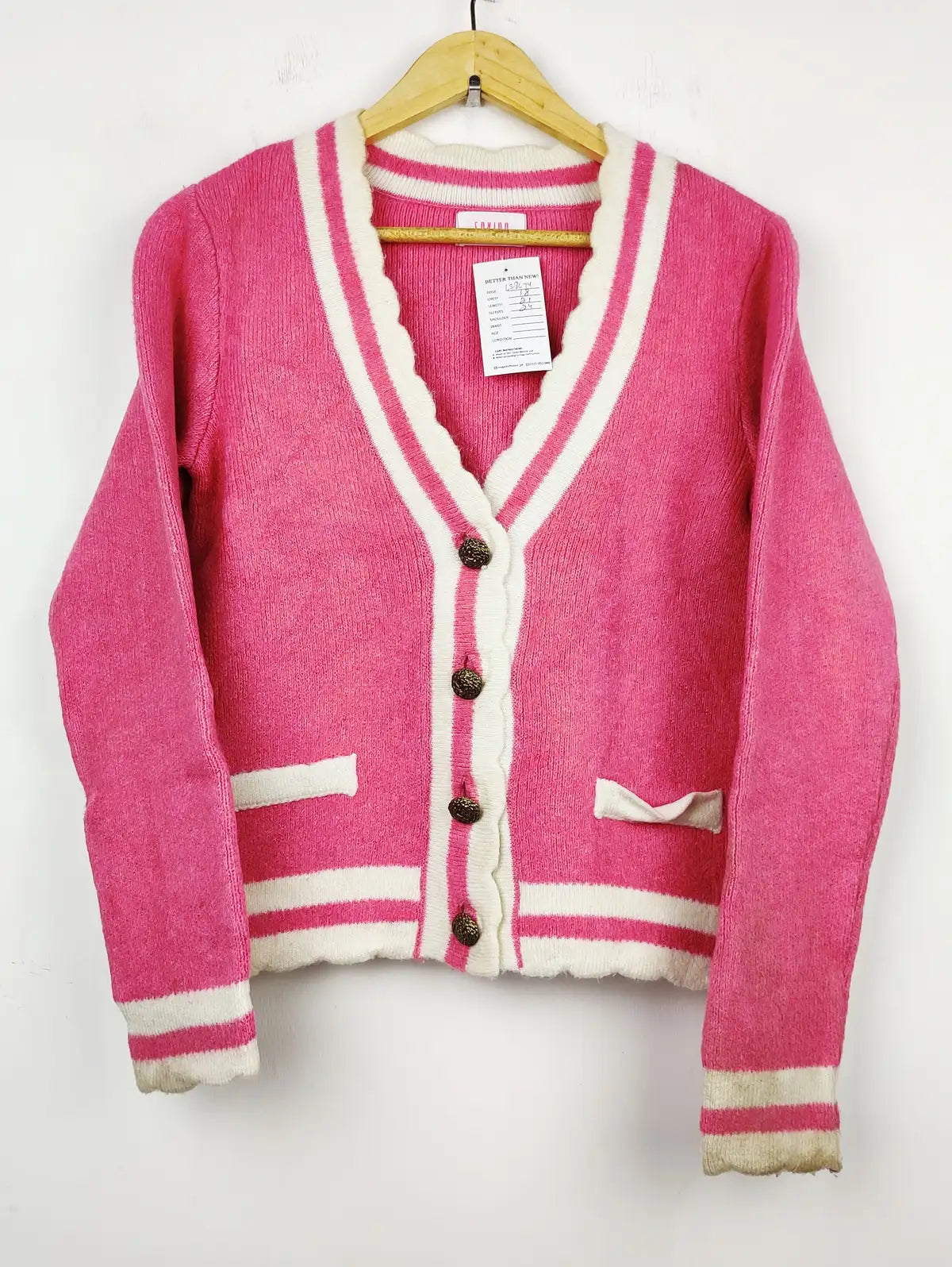 Buy online pre-used pre-loved 100% authentic & Original branded Savida (LS-8674) available in Pakistan. Top international brands avilable.