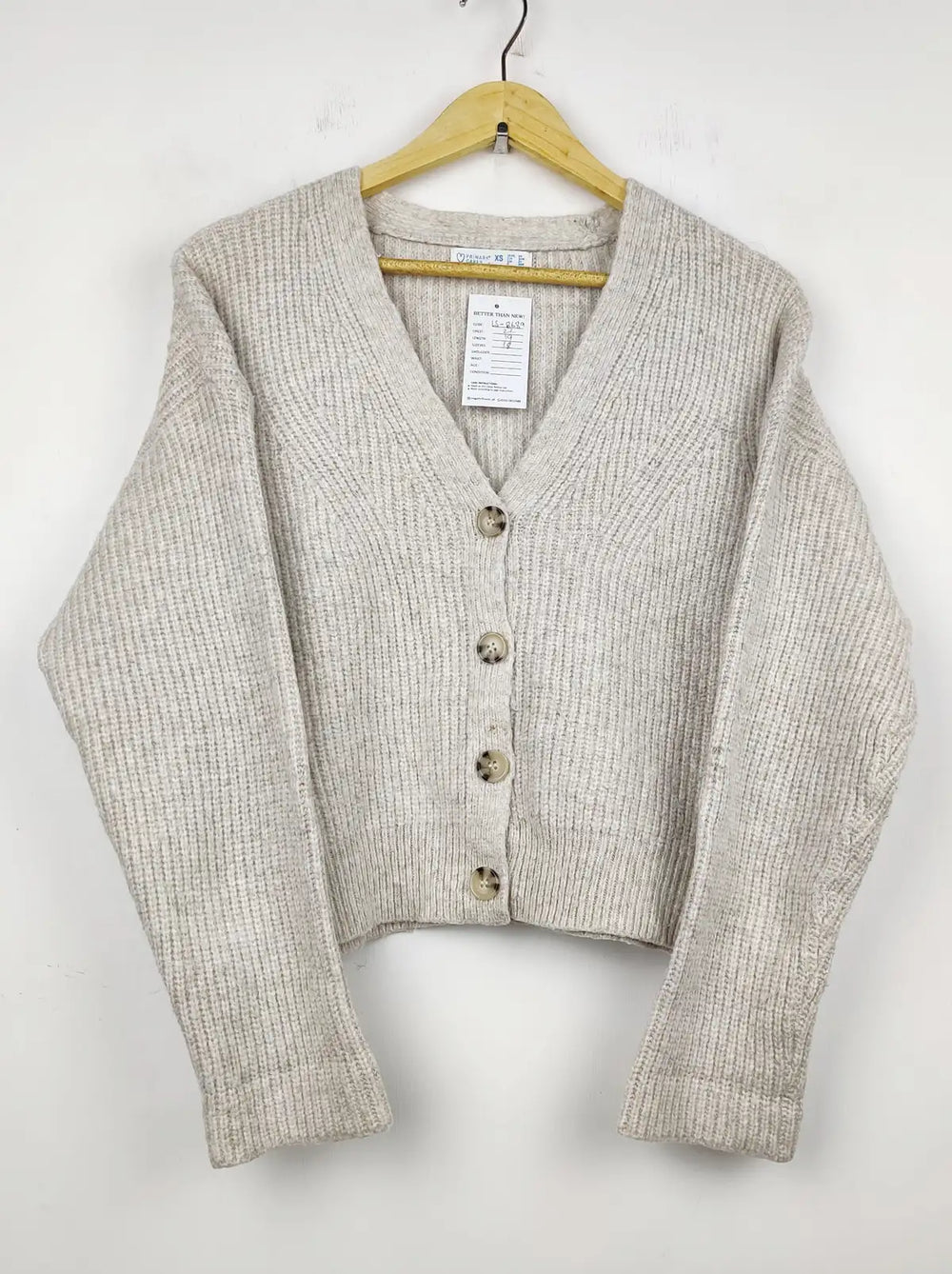 Buy online pre-used pre-loved 100% authentic & Original branded Primark (LS-8689) available in Pakistan. Top international brands avilable.