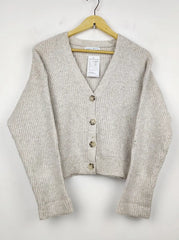 Buy online pre-used pre-loved 100% authentic & Original branded Primark (LS-8689) available in Pakistan. Top international brands avilable.