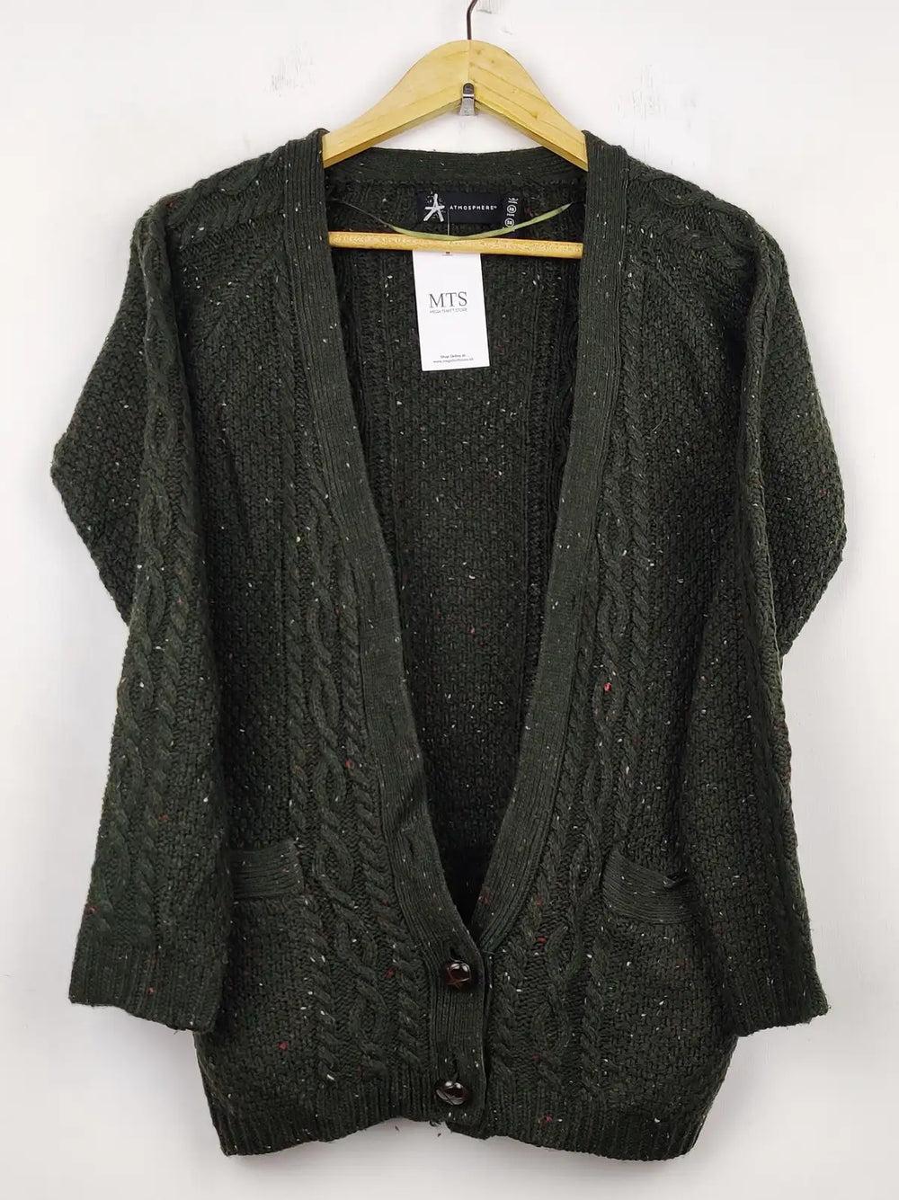 Buy online pre-used pre-loved 100% authentic & Original branded Atmosphere (LS-8702) available in Pakistan. Top international brands avilable.