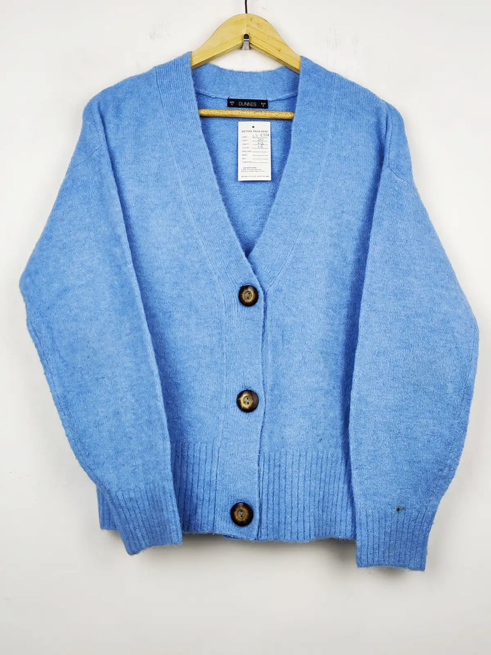 Buy online pre-used pre-loved 100% authentic & Original branded Dunnes Stores (LS-8714) available in Pakistan. Top international brands avilable.