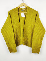 Buy online pre-used pre-loved 100% authentic & Original branded Next (LS-8750) available in Pakistan. Top international brands avilable.