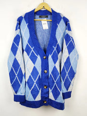 Buy online pre-used pre-loved 100% authentic & Original branded Primark (LS-8762) available in Pakistan. Top international brands avilable.