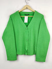 Buy online pre-used pre-loved 100% authentic & Original branded Dunnes Stores (LS-8826) available in Pakistan. Top international brands avilable.