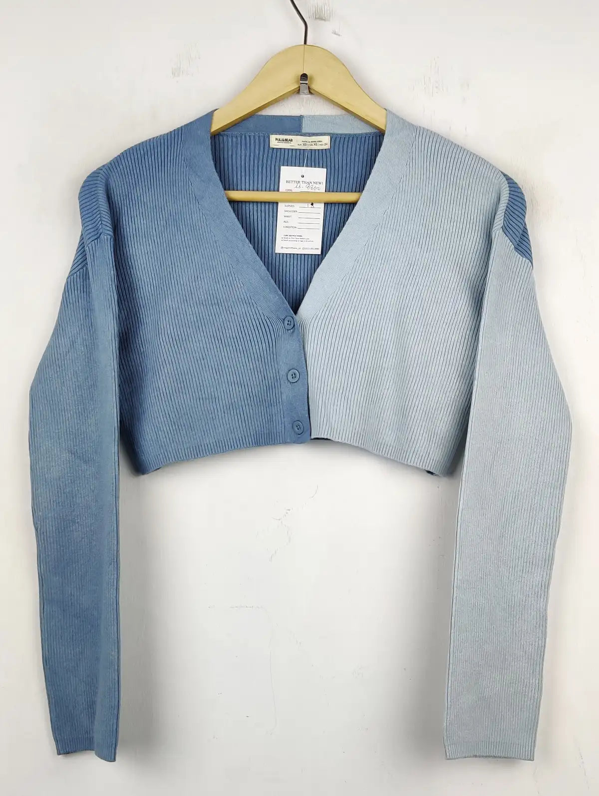 Buy online pre-used pre-loved 100% authentic & Original branded Pull&Bear (LS-8860) available in Pakistan. Top international brands avilable.