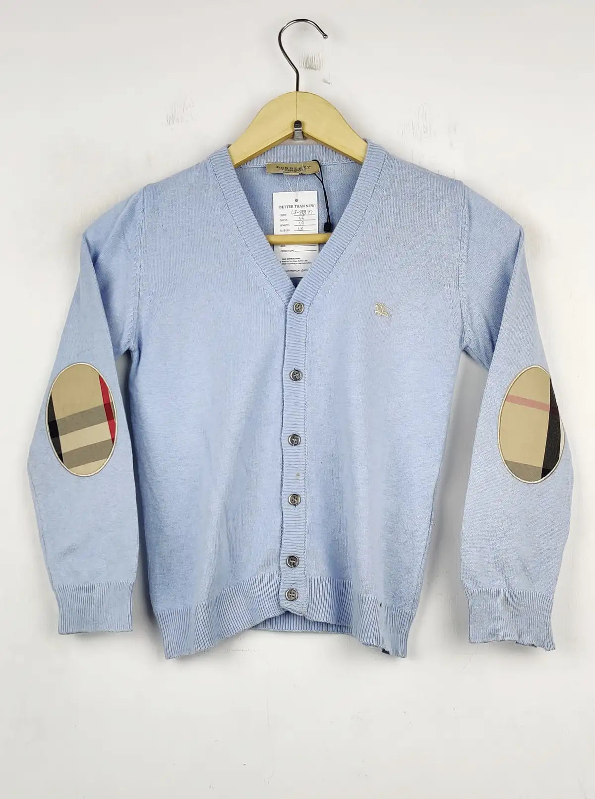 Buy online pre-used pre-loved 100% authentic & Original branded Burberry London (LS-8877) available in Pakistan. Top international brands avilable.