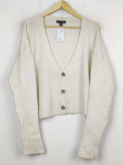 Buy online pre-used pre-loved 100% authentic & Original branded Primark (LS-8912) available in Pakistan. Top international brands avilable.