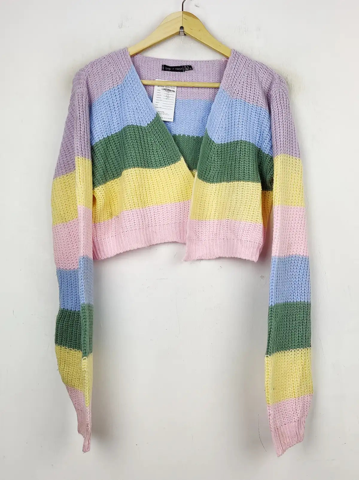 Buy online pre-used pre-loved 100% authentic & Original branded I Saw It First (LS-8923) available in Pakistan. Top international brands avilable.