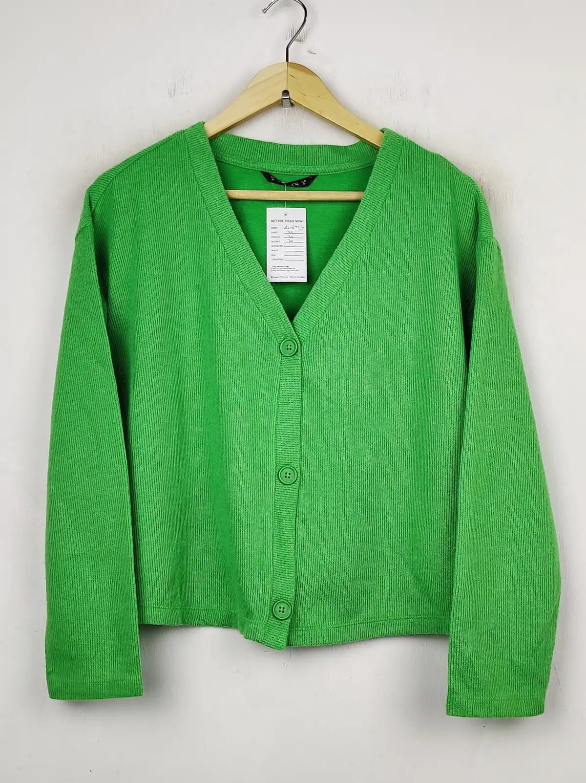 Buy online pre-used pre-loved 100% authentic & Original branded Dunnes Stores (LS-8954) available in Pakistan. Top international brands avilable.