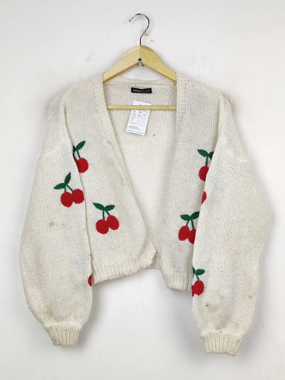 Buy online pre-used pre-loved 100% authentic & Original branded Shein (LS-9023) available in Pakistan. Top international brands avilable.