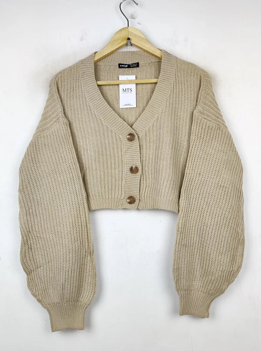 Buy online pre-used pre-loved 100% authentic & Original branded Shein (LS-9038) available in Pakistan. Top international brands avilable.