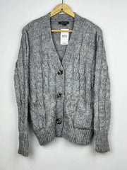 Buy online pre-used pre-loved 100% authentic & Original branded Primark (LS-9391) available in Pakistan. Top international brands avilable.