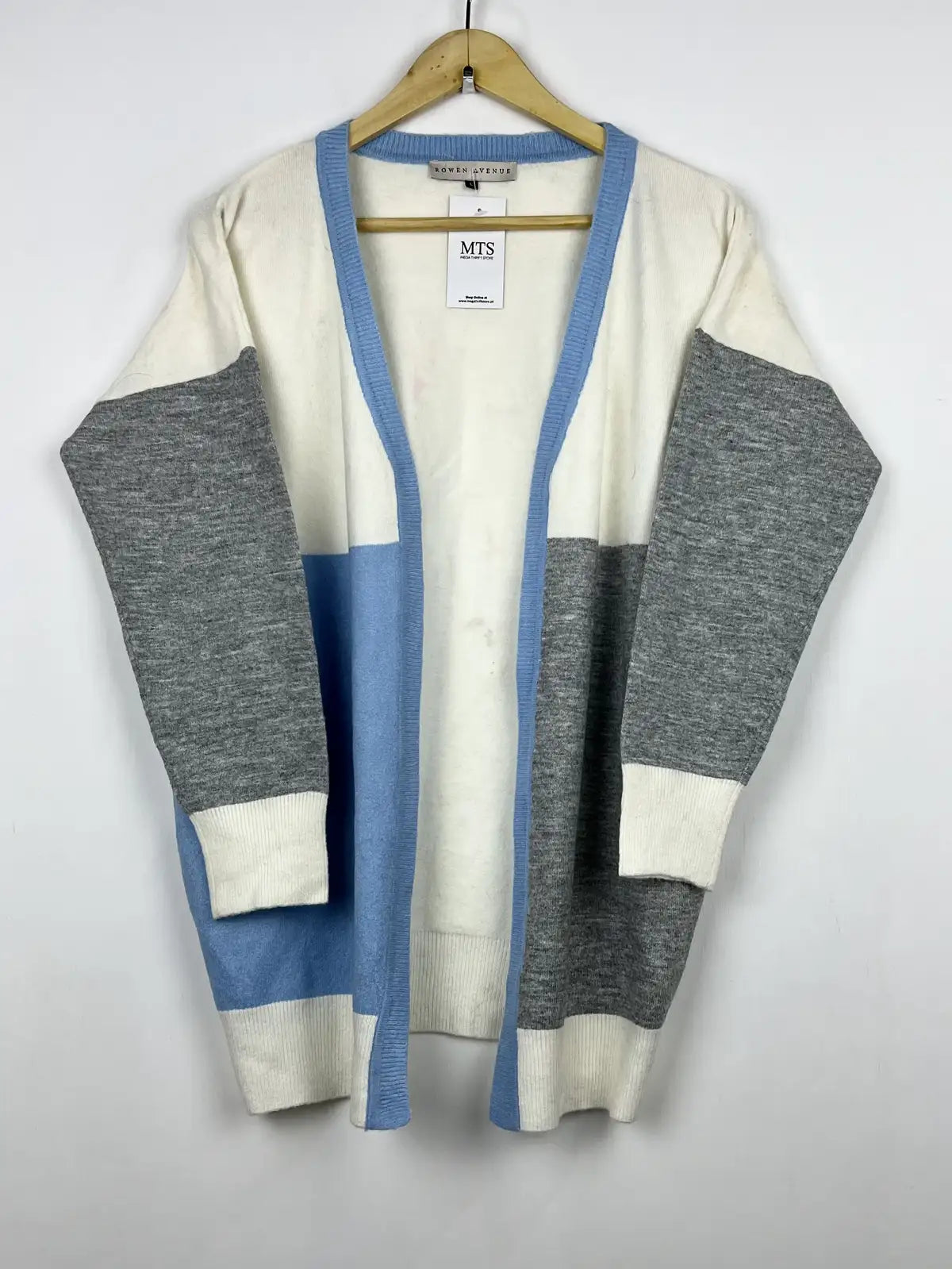 Buy online pre-used pre-loved 100% authentic & Original branded Rowen Avenue (LS-9431) available in Pakistan. Top international brands avilable.