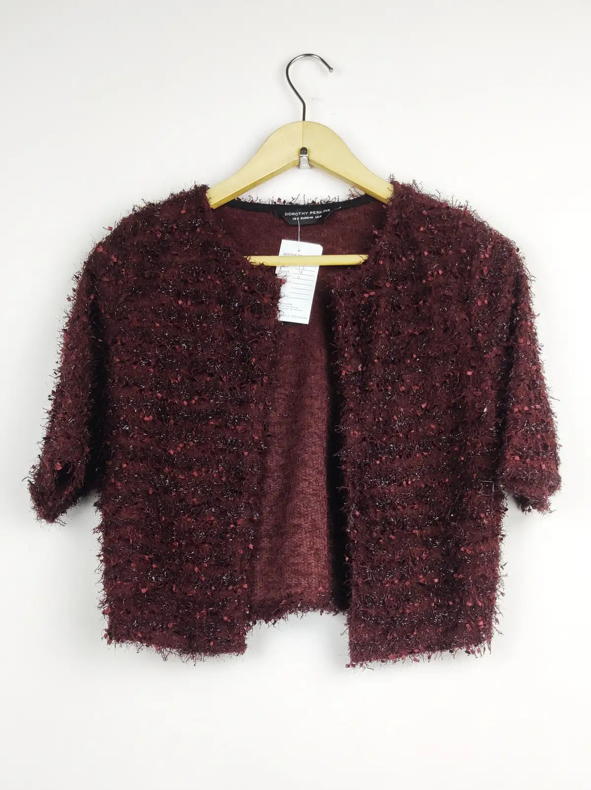 Buy online pre-used pre-loved 100% authentic & Original branded Dorothy Perkins (LS-9518) available in Pakistan. Top international brands avilable.