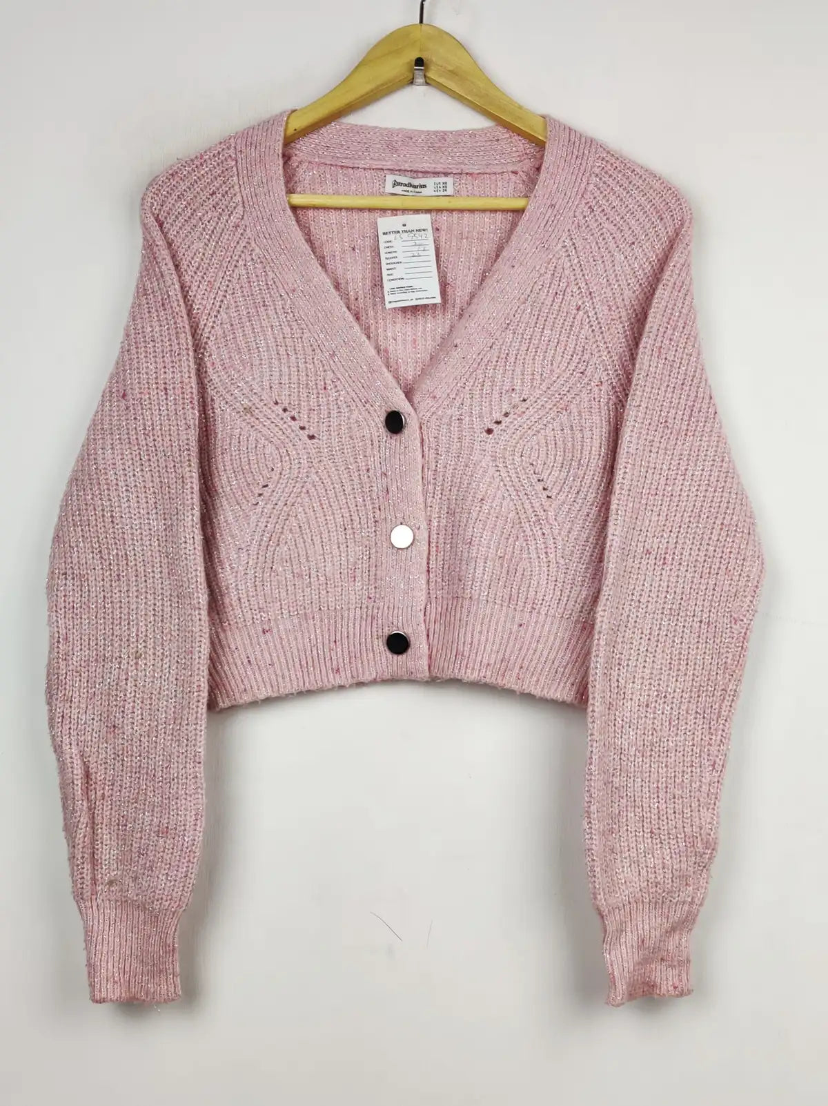 Buy online pre-used pre-loved 100% authentic & Original branded Stradivarius (LS-9542) available in Pakistan. Top international brands avilable.