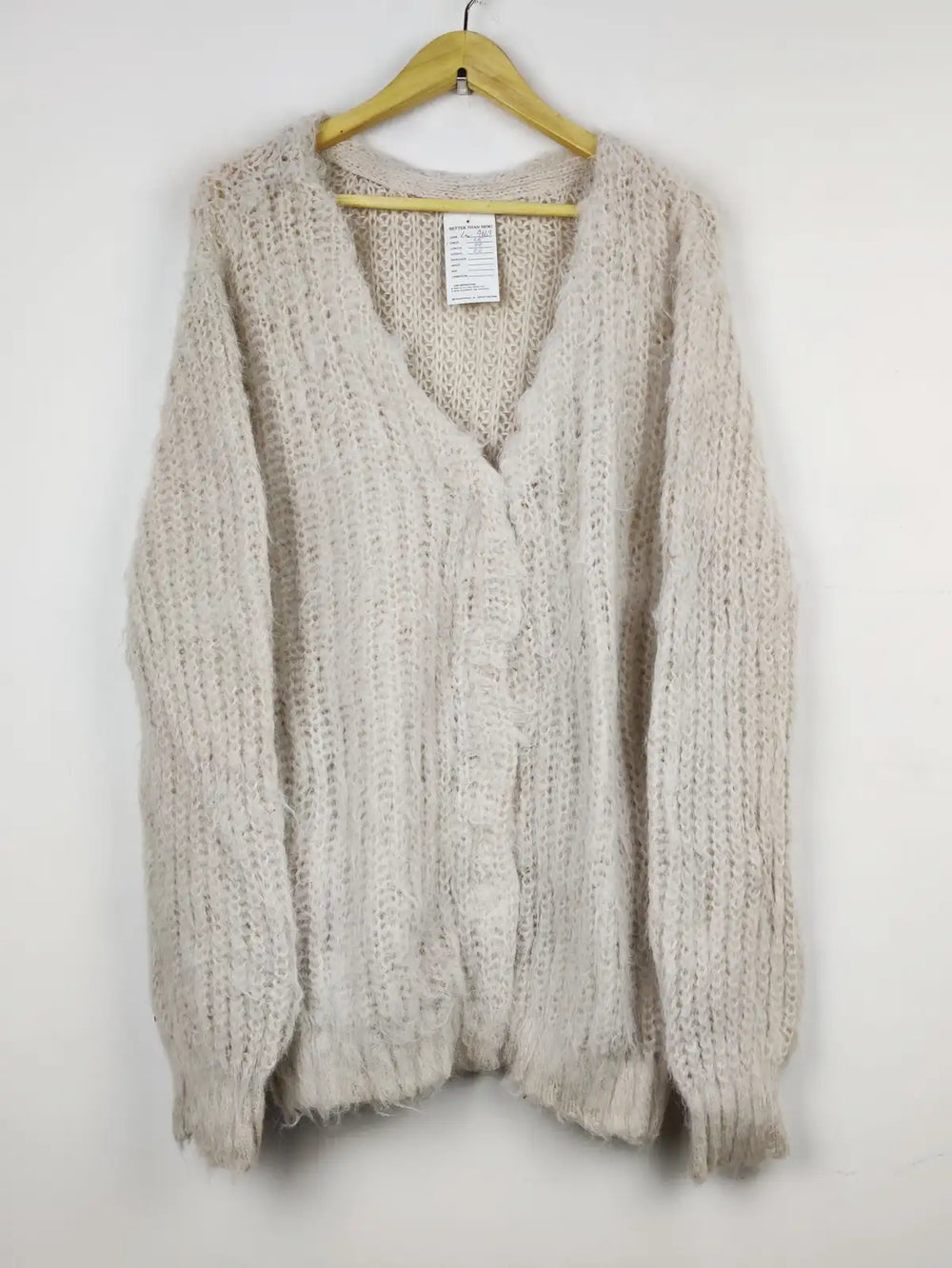 Buy online pre-used pre-loved 100% authentic & Original branded Unknown Brand (LS-9669) available in Pakistan. Top international brands avilable.