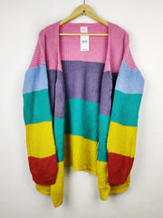 Buy online pre-used pre-loved 100% authentic & Original branded Wanna B (LS-9715) available in Pakistan. Top international brands avilable.