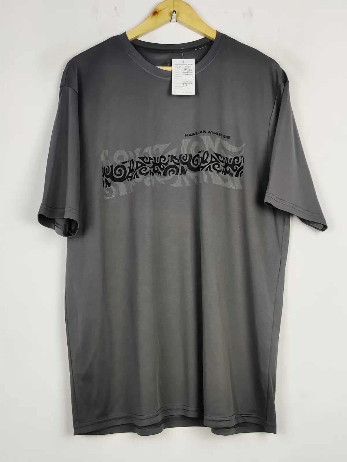 Buy online pre-used pre-loved 100% authentic & Original branded Erima (MA-339) available in Pakistan. Top international brands avilable.