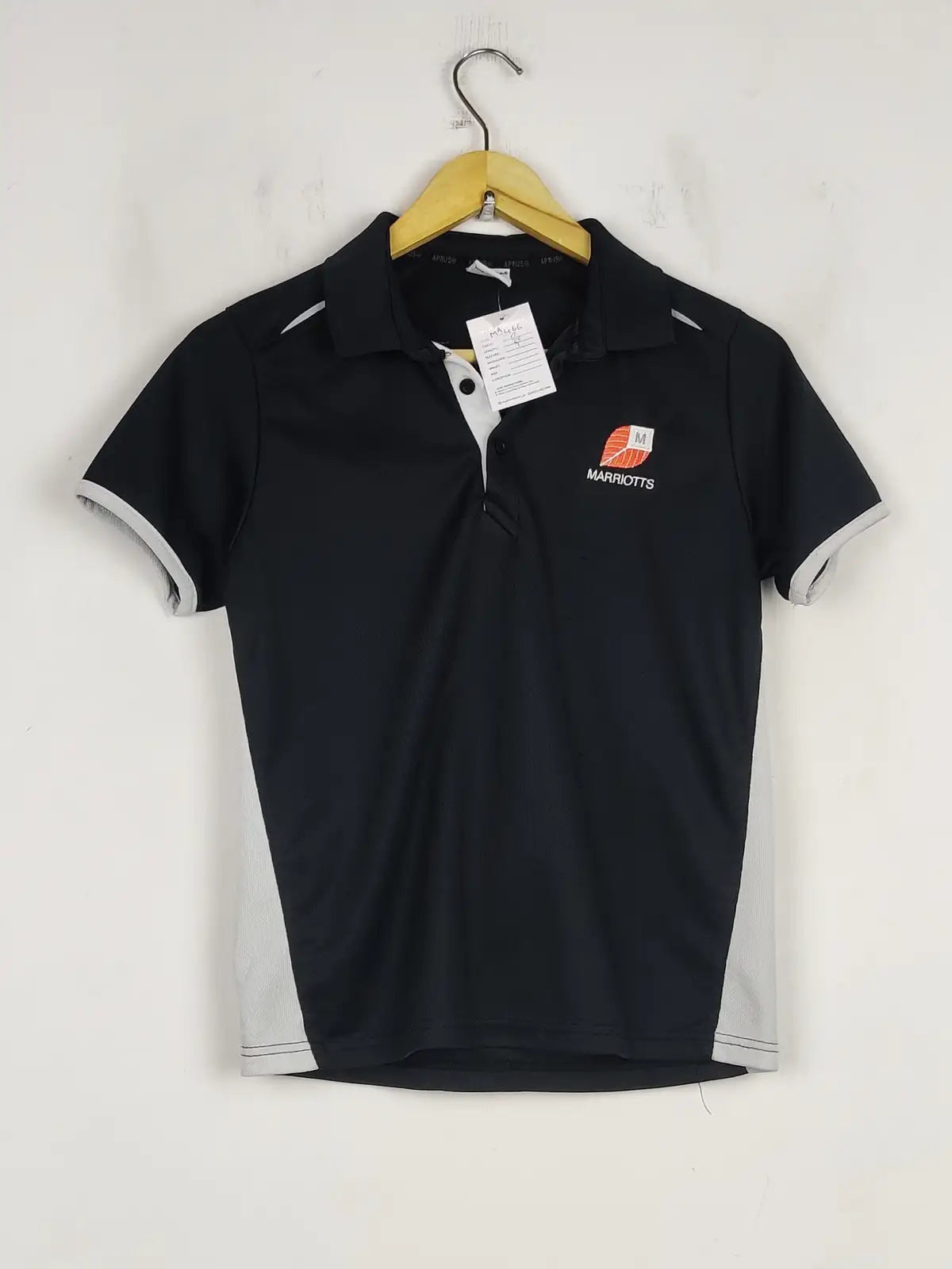 Buy online pre-used pre-loved 100% authentic & Original branded Apaus (MA-466) available in Pakistan. Top international brands avilable.