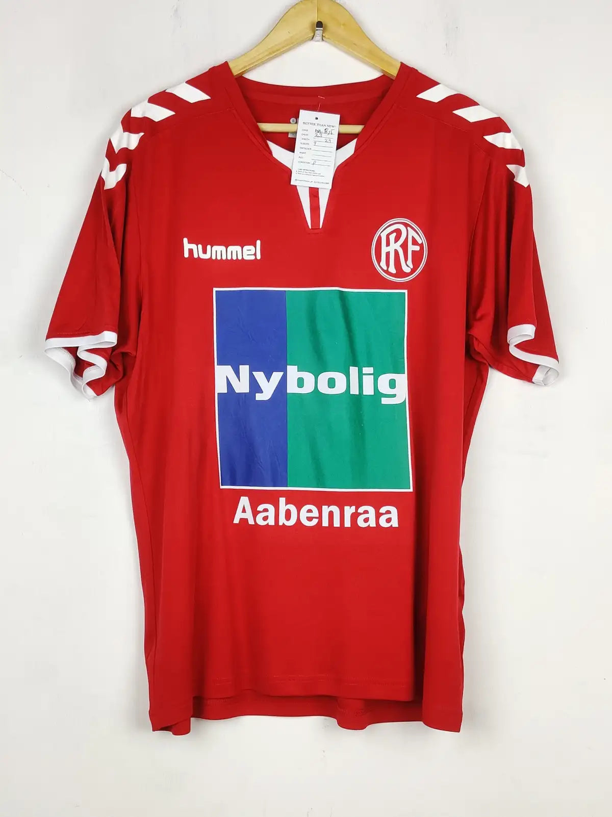 Buy online pre-used pre-loved 100% authentic & Original branded Hummel (MA-525) available in Pakistan. Top international brands avilable.