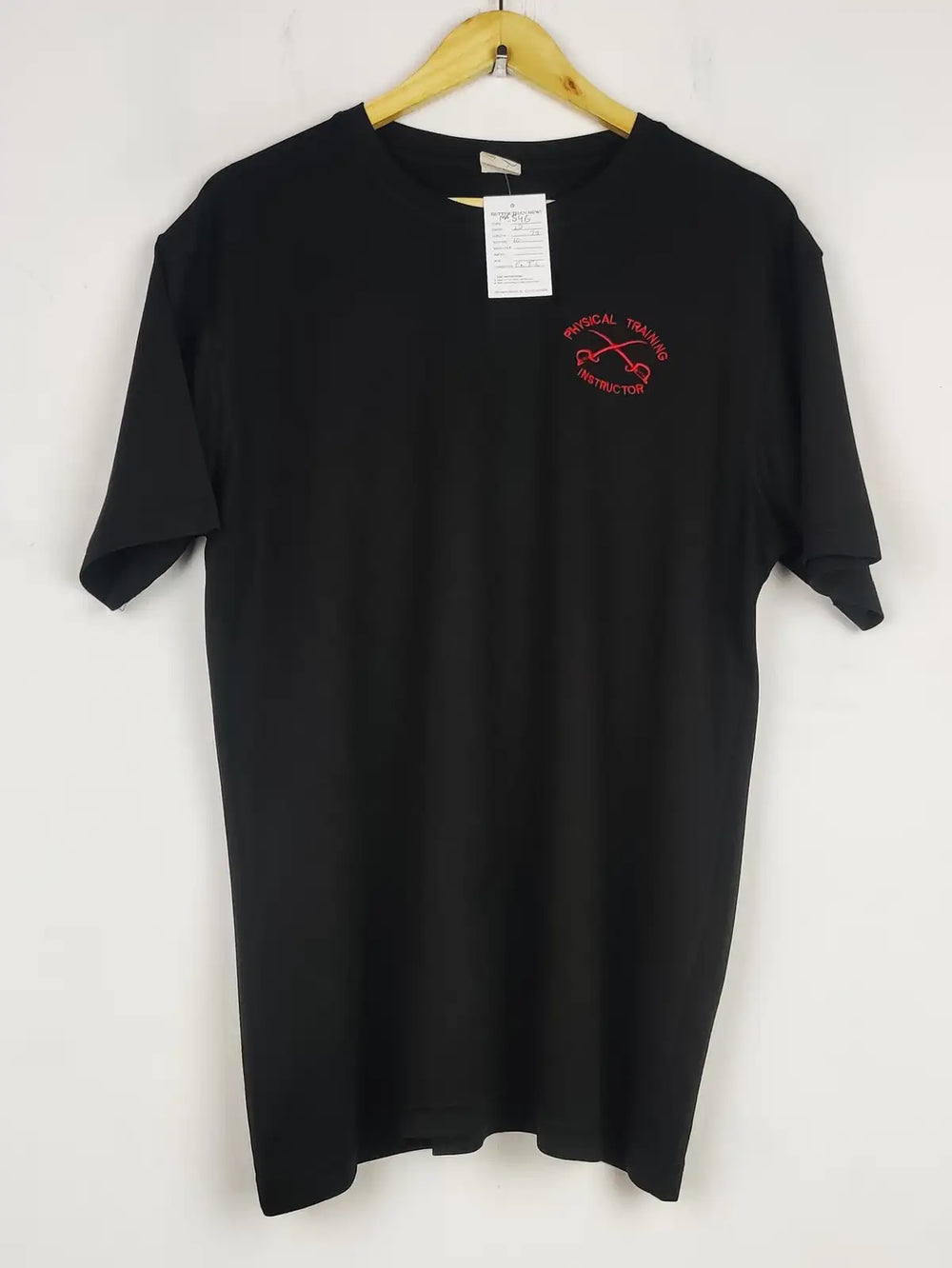 Buy online pre-used pre-loved 100% authentic & Original branded Unknown Brand (MA-546) available in Pakistan. Top international brands avilable.