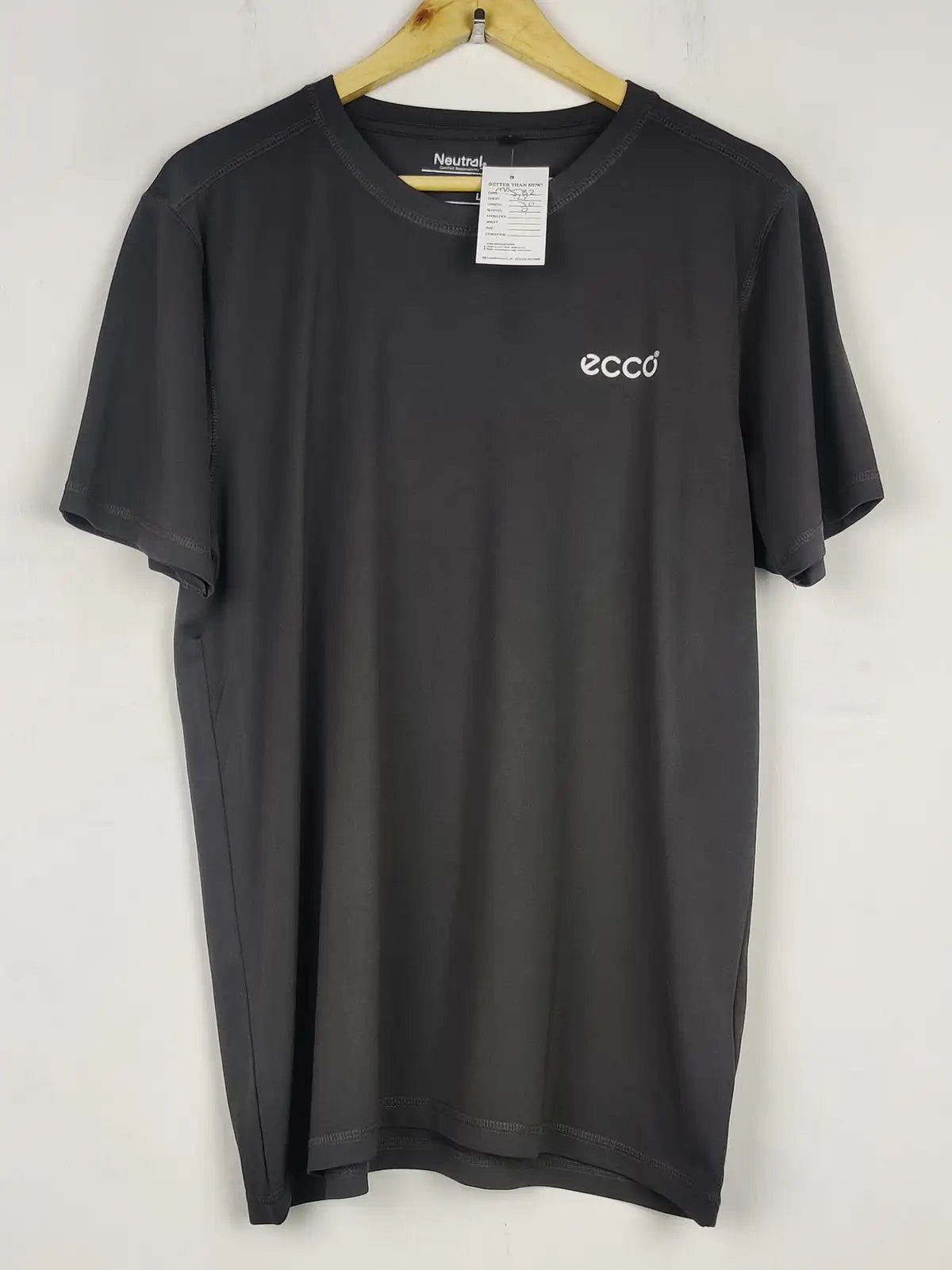 Buy online pre-used pre-loved 100% authentic & Original branded Natural Ecco (MA-582) available in Pakistan. Top international brands avilable.