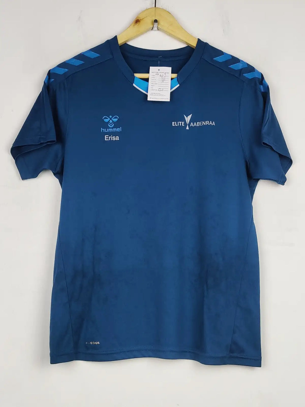 Buy online pre-used pre-loved 100% authentic & Original branded Hummel (MA-613) available in Pakistan. Top international brands avilable.