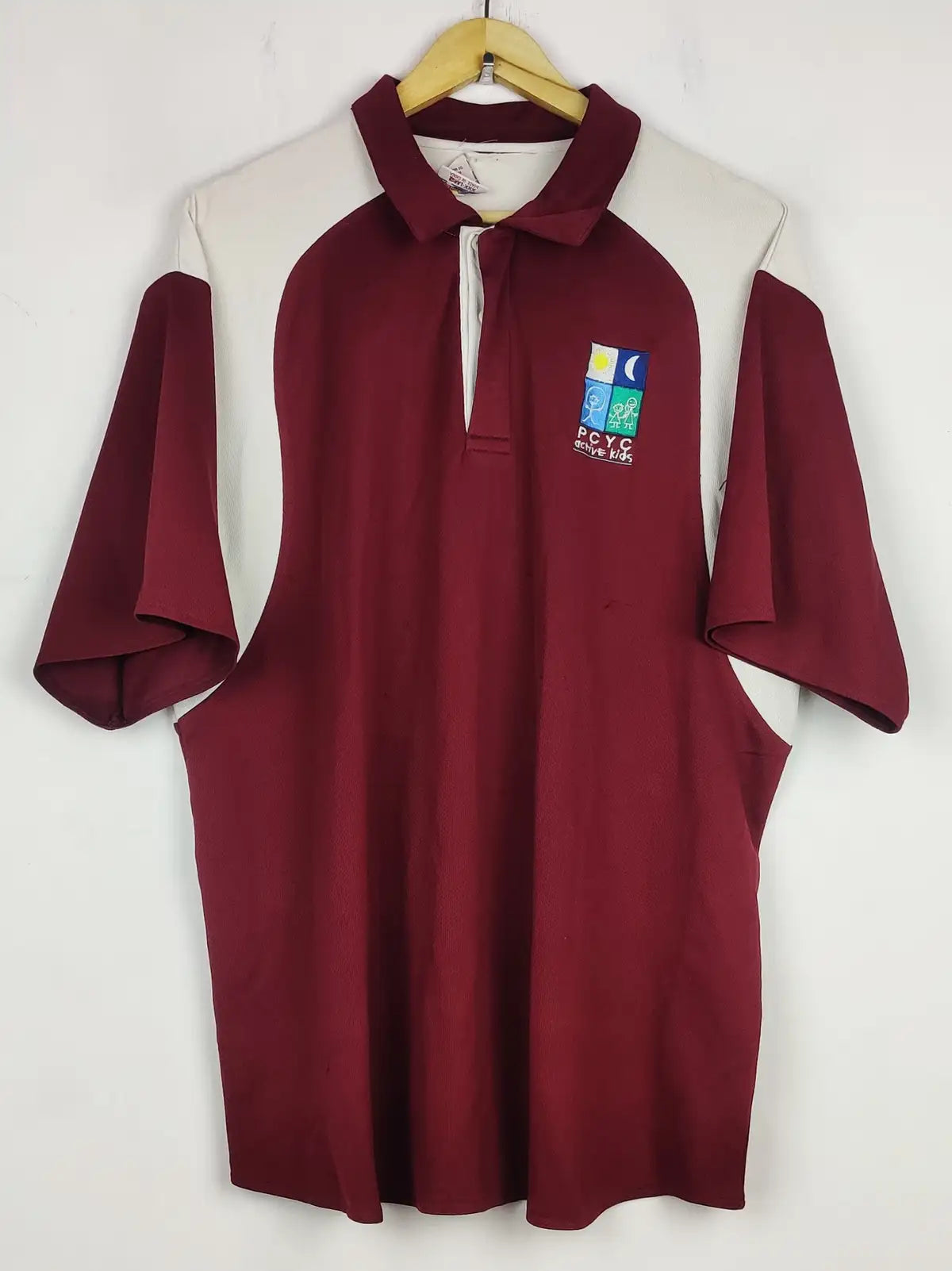 Buy online pre-used pre-loved 100% authentic & Original branded Roo Spirit (MA-645) available in Pakistan. Top international brands avilable.